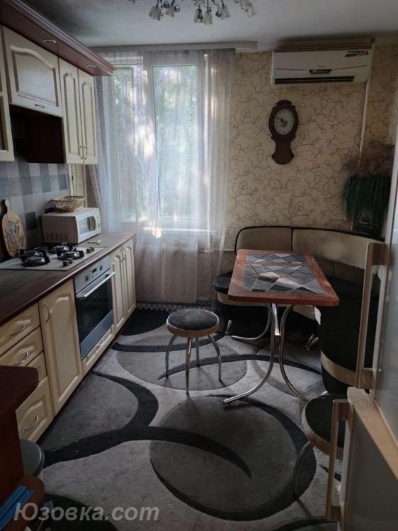 1-комн. квартира, 34м², с мебелью, 2/5 эт., ДОНЕЦК