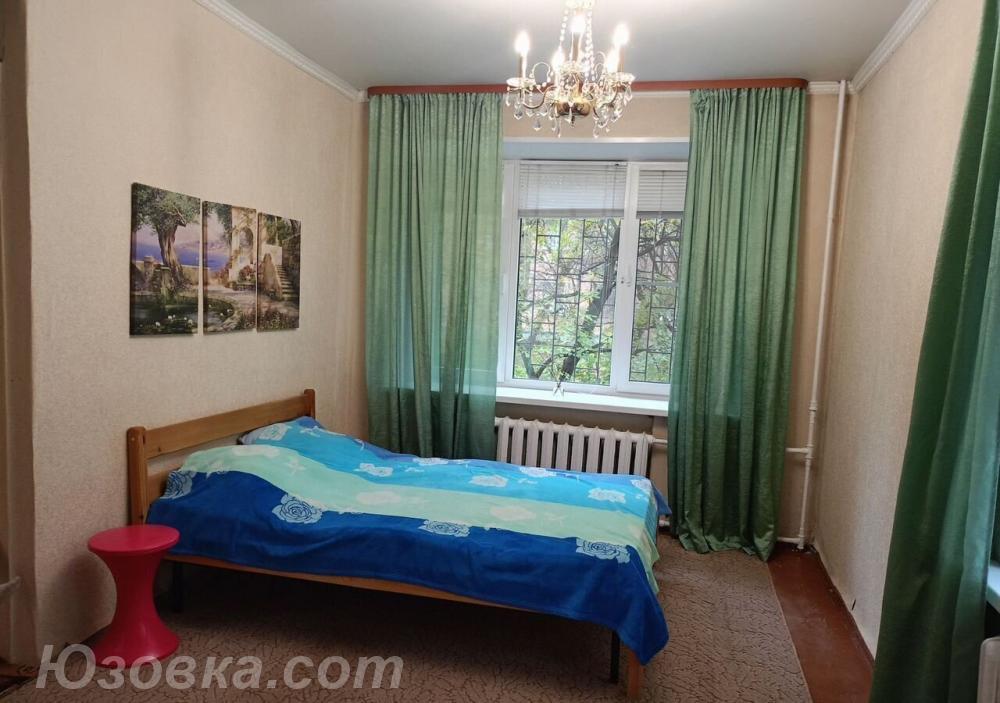 1-комн. квартира, 33м², с мебелью, 1/5 эт., ДОНЕЦК