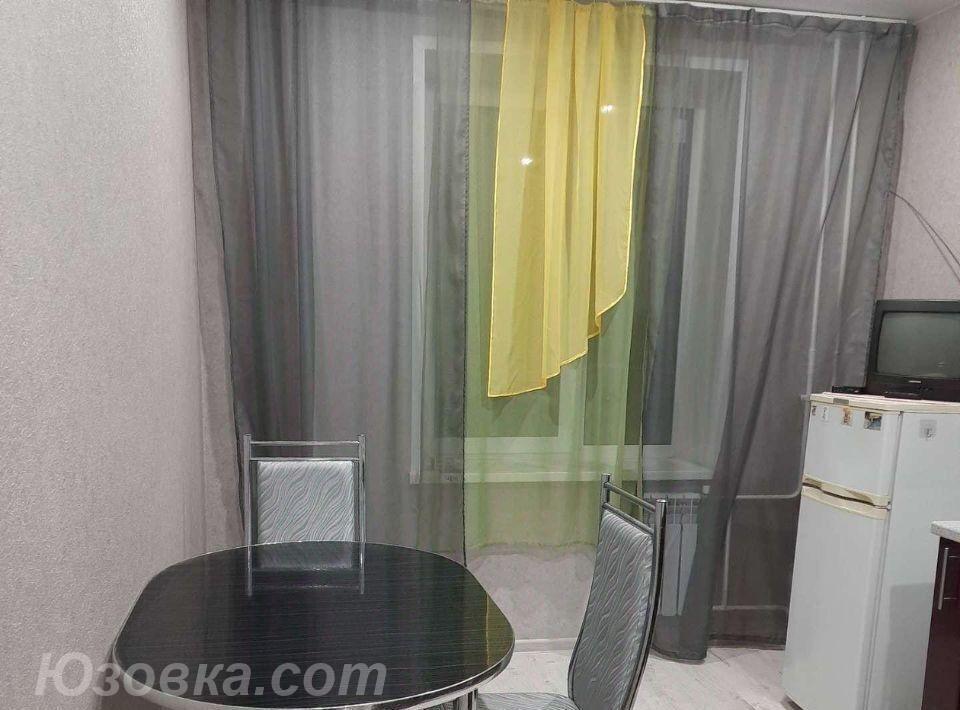 2-комн. квартира, 47м², с мебелью, 3/5 эт., ДОНЕЦК