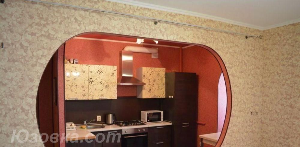 1-комн. квартира, 45м², с мебелью, 4/9 эт., ДОНЕЦК