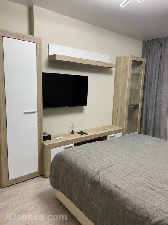 1-комн. квартира, 49м², с мебелью, 5/5 эт.