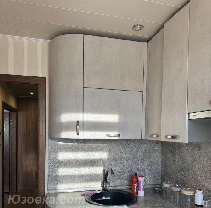 3-комн. квартира, 47м², с мебелью, 4/9 эт., ДОНЕЦК