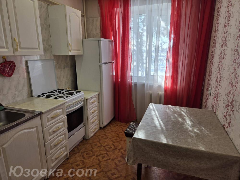 2-комн. квартира, 52м², с мебелью, 4/9 эт., ДОНЕЦК