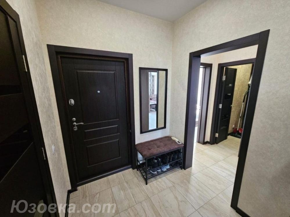 2-комн. квартира, 52м², с мебелью, 4/4 эт., ДОНЕЦК