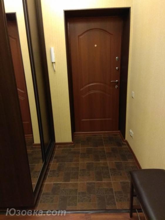 1-комн. квартира, 48м², с мебелью, 4/5 эт., ДОНЕЦК
