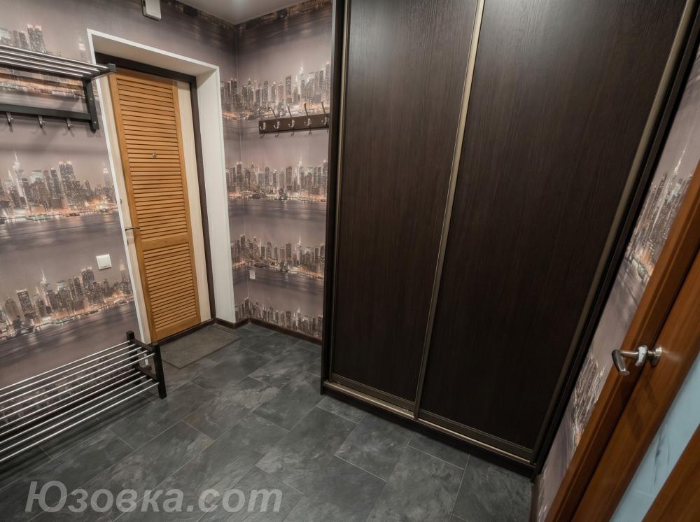 2-комн. квартира, 56м², с мебелью, 3/10 эт.