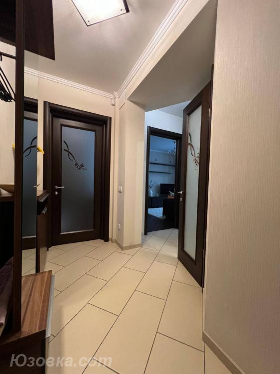 2-комн. квартира, 46м², с мебелью, 3/10 эт.