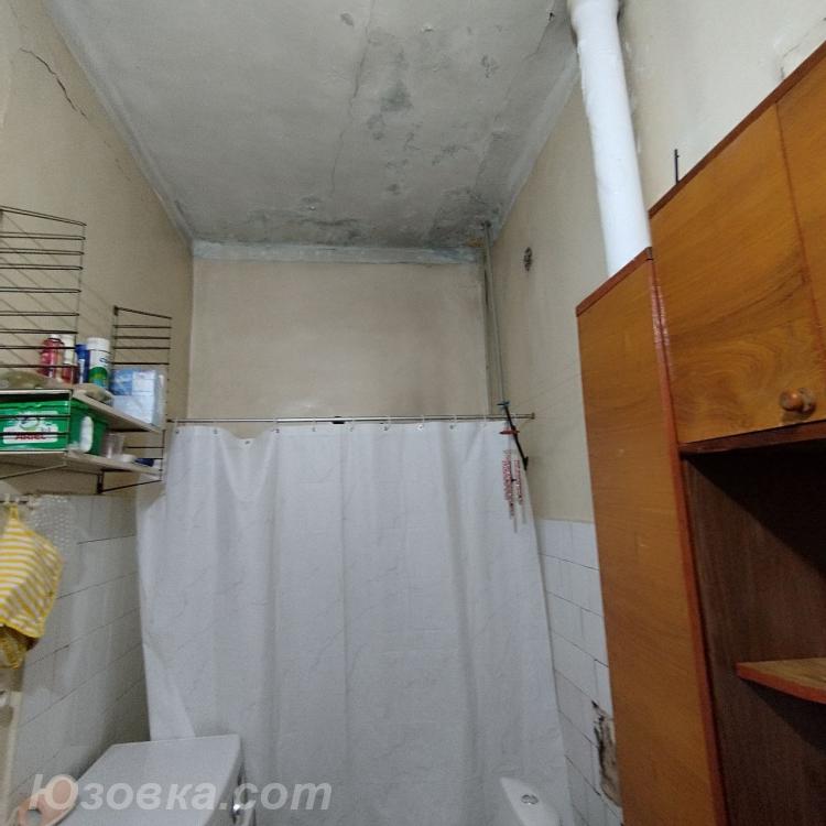2-комн. квартира, 68 м², вторичка, 2/3 эт.