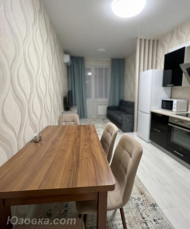 2-комн. квартира, 44м², с мебелью, 2/2 эт., ДОНЕЦК