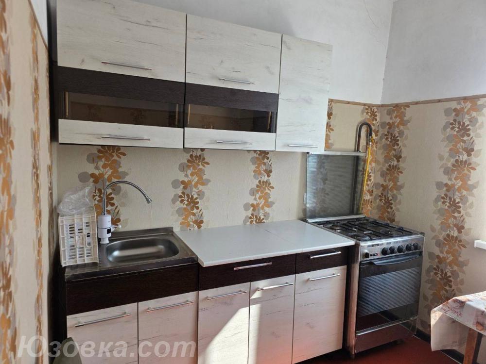 1-комн. квартира, 35м², с мебелью, 9/9 эт., ДОНЕЦК