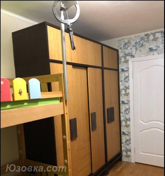 2-комн. квартира, 51м², с мебелью, 2/2 эт., ДОНЕЦК