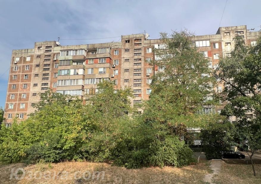 3-комн. квартира, 62 м², вторичка, 4/9 эт., Макеевка