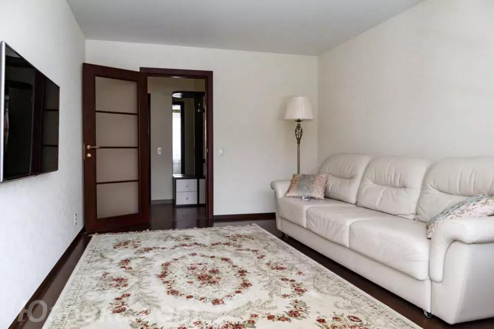 2-комн. квартира, 60м², с мебелью, 2/5 эт., ДОНЕЦК