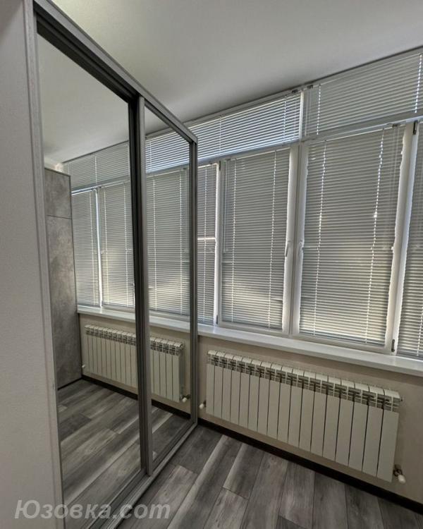 1-комн. квартира, 42м², с мебелью, 2/5 эт., ДОНЕЦК