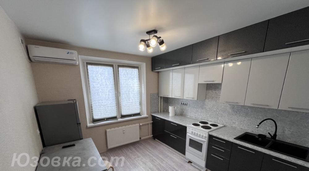 1-комн. квартира, 37м², с мебелью, 7/14 эт., ДОНЕЦК