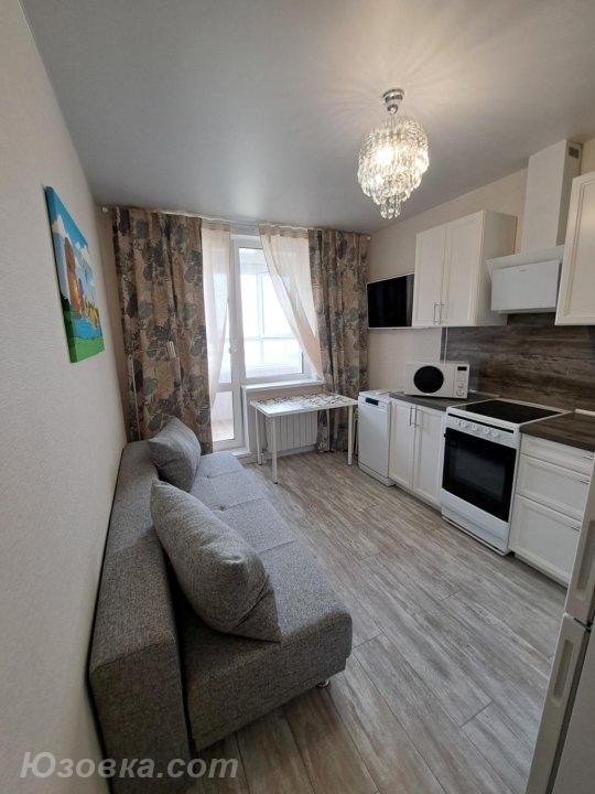 2-комн. квартира, 62м², с мебелью, 4/9 эт., ДОНЕЦК