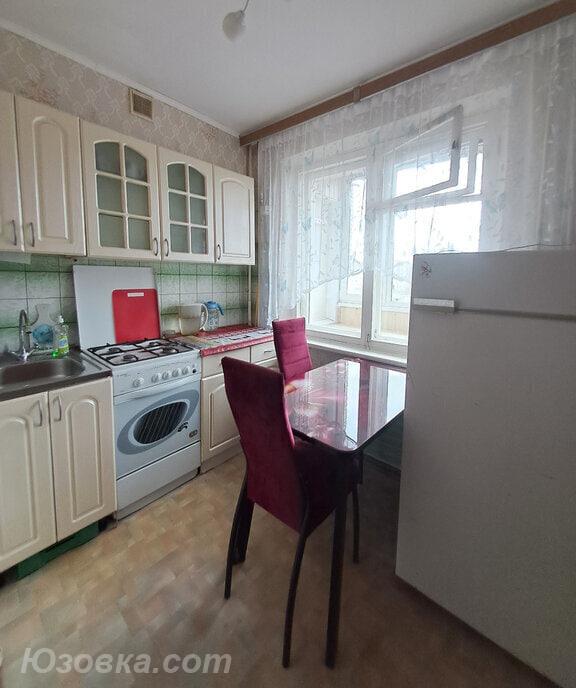 2-комн. квартира, 46м², с мебелью, 2/9 эт., ДОНЕЦК