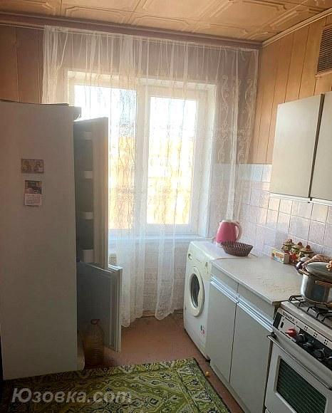 2-комн. квартира, 48 м², вторичка, 9/9 эт., ДОНЕЦК