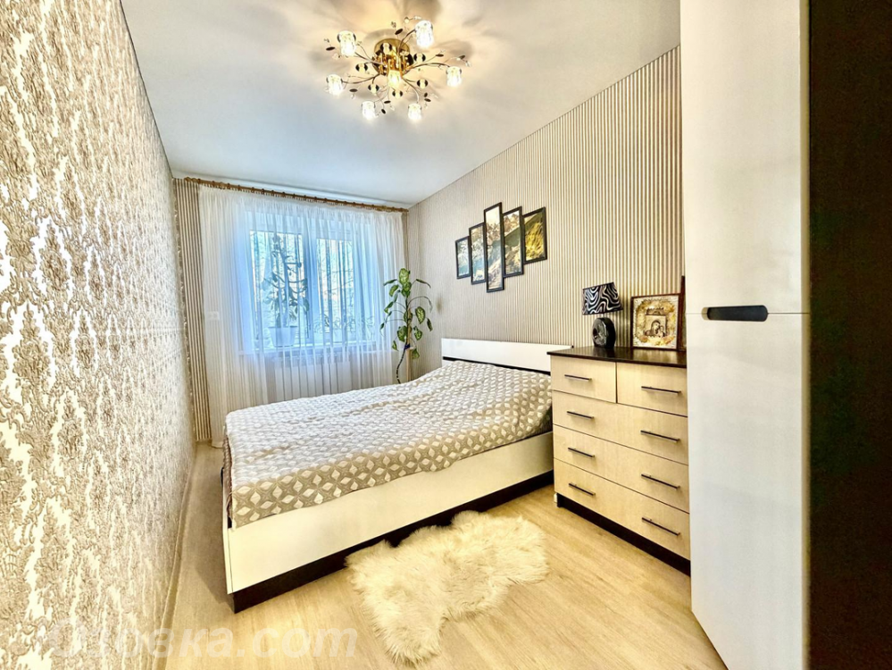 3-комн. квартира, 57м², с мебелью, 4/9 эт., ДОНЕЦК