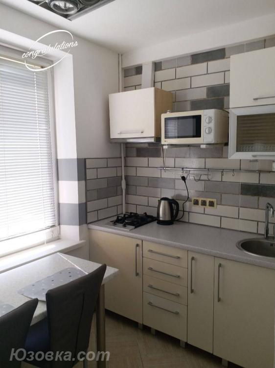 1-комн. квартира, 38м², с мебелью, 5/5 эт., ДОНЕЦК