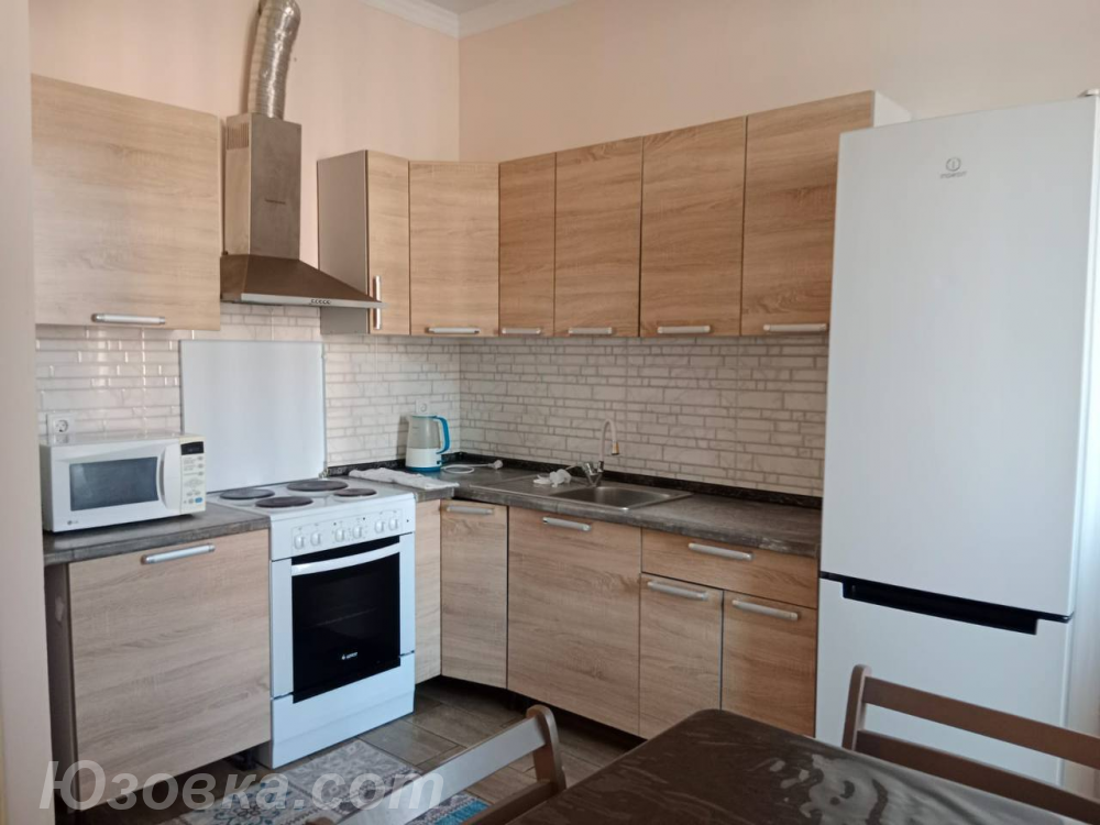 2-комн. квартира, 60м², с мебелью, 5/9 эт.