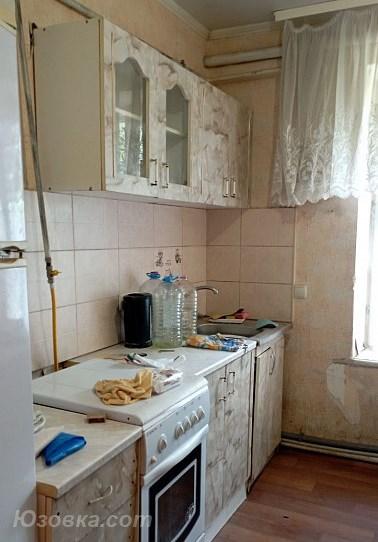 3-комн. квартира, 62 м², вторичка, 2/2 эт., ДОНЕЦК
