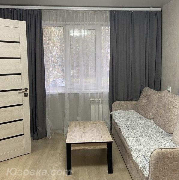 2-комн. квартира, 38м², с мебелью, 4/5 эт., ДОНЕЦК