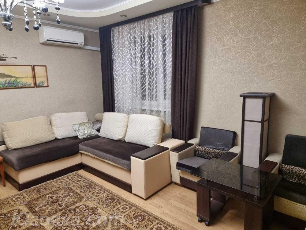 2-комн. квартира, 50м², с мебелью, 2/9 эт., ДОНЕЦК