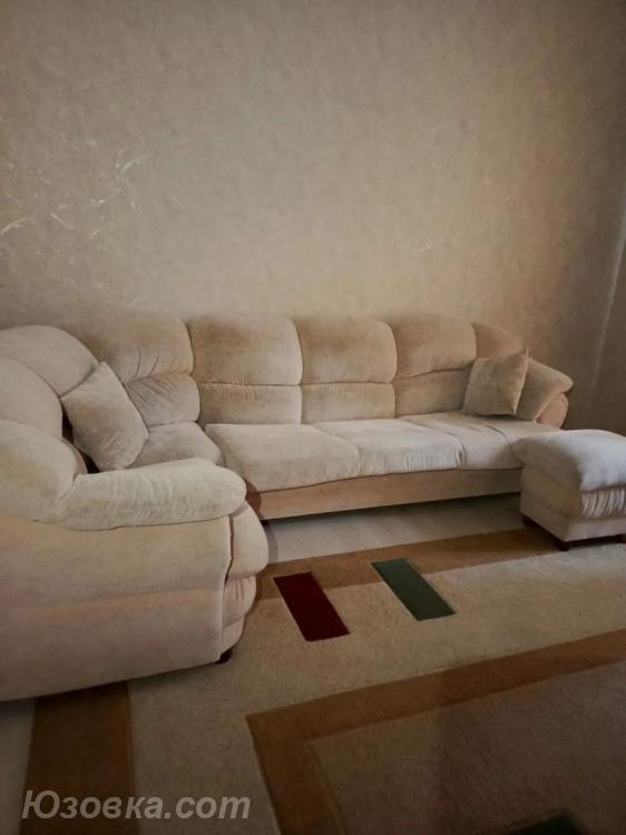 3-комн. квартира, 66м², с мебелью, 1/2 эт., ДОНЕЦК