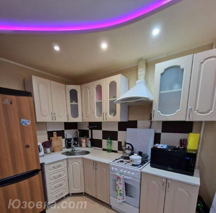 2-комн. квартира, 42м², с мебелью, 2/5 эт., ДОНЕЦК
