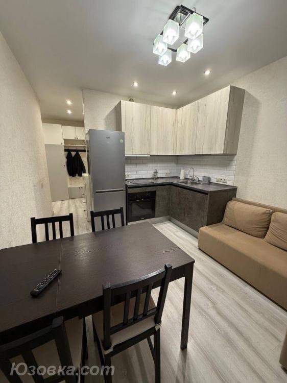 2-комн. квартира, 38м², с мебелью, 3/15 эт., ДОНЕЦК