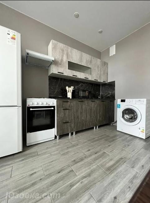 1-комн. квартира, 39м², с мебелью, 9/14 эт., ДОНЕЦК
