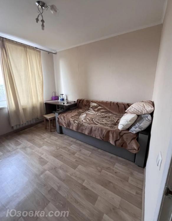 2-комн. квартира, 48м², с мебелью, 2/5 эт., ДОНЕЦК