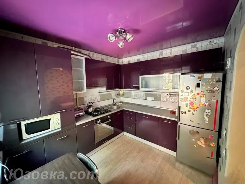 4-комн. квартира, 87 м², вторичка, 3/9 эт.