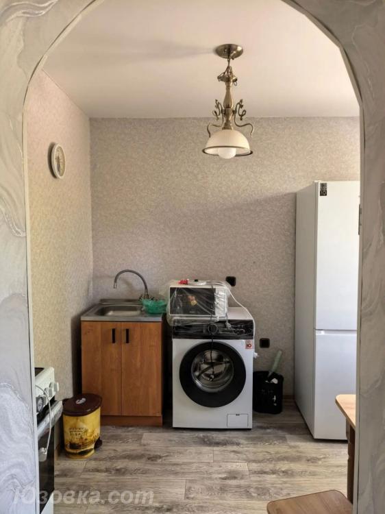1-комн. квартира, 30м², мебель частично, 2/5 эт.