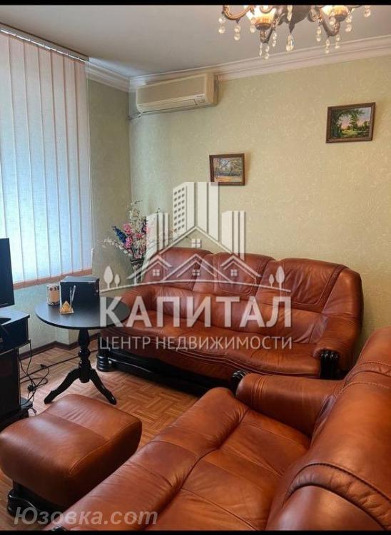 2-комн. квартира, 50 м², вторичка, 2/9 эт., ДОНЕЦК