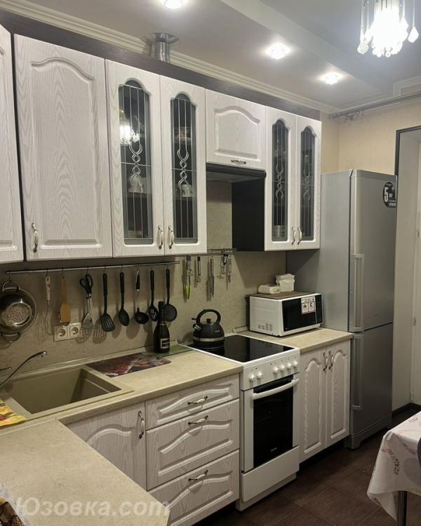 2-комн. квартира, 32м², с мебелью, 2/9 эт., ДОНЕЦК