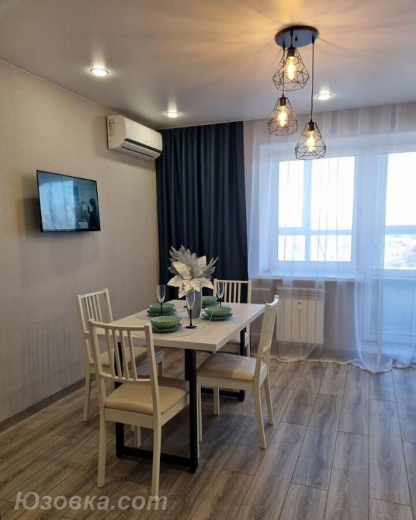 2-комн. квартира, 57м², с мебелью, 3/10 эт.