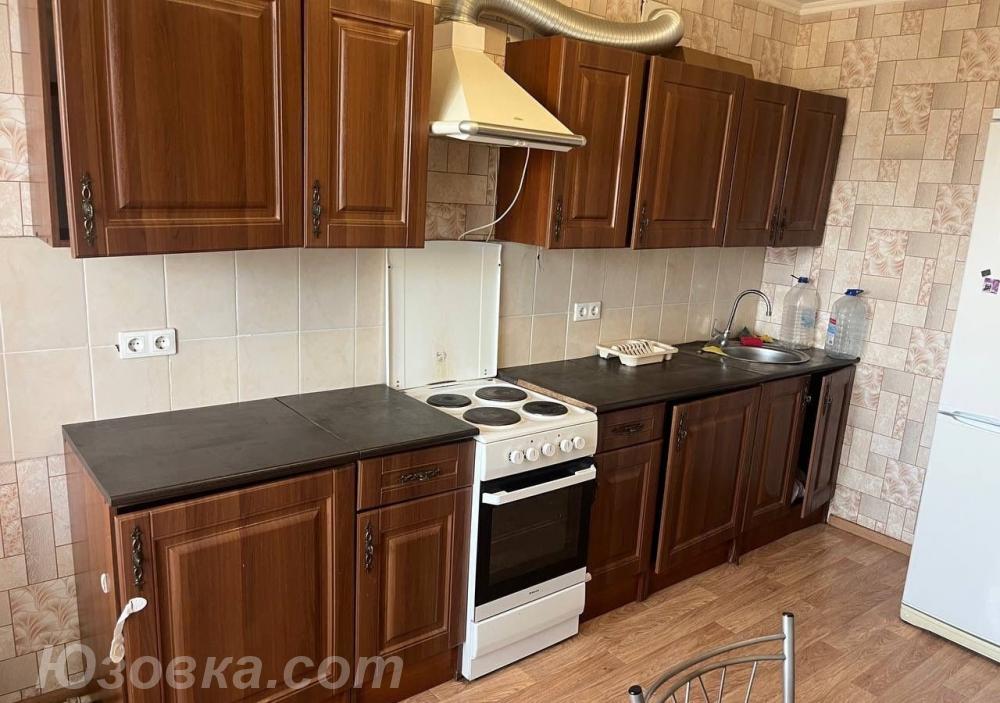 1-комн. квартира, 26м², с мебелью, 1/9 эт., ДОНЕЦК