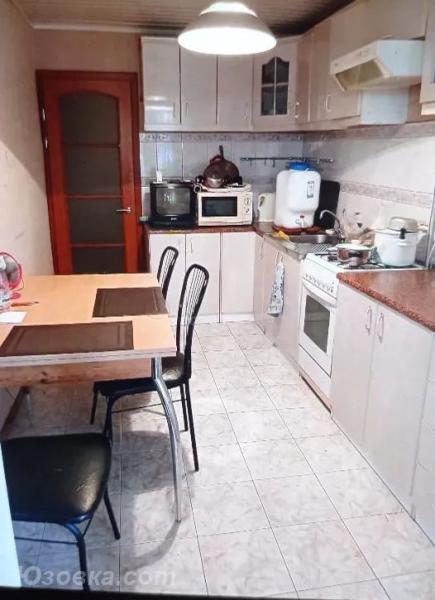 4-комн. квартира, 79 м², вторичка, 5/10 эт., ДОНЕЦК
