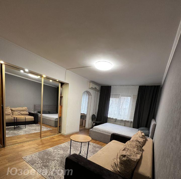 1-комн. квартира, 27м², с мебелью, 4/9 эт., ДОНЕЦК