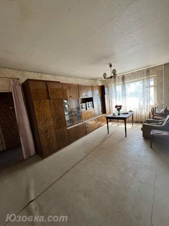 3-комн. квартира, 69 м², вторичка, 5/9 эт., Макеевка