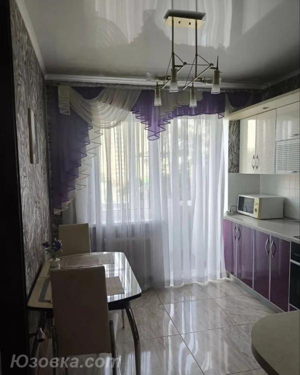 1-комн. квартира, 35м², с мебелью, 3/9 эт., ДОНЕЦК