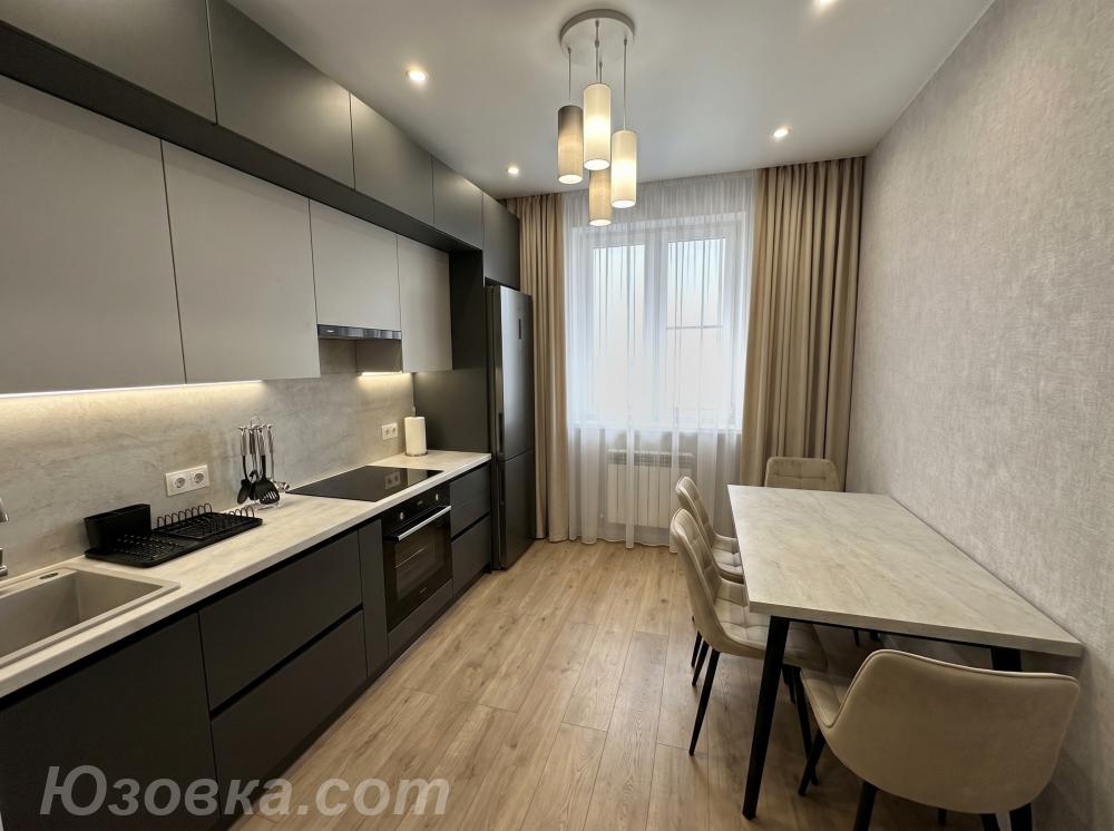 2-комн. квартира, 56м², с мебелью, 2/2 эт., ДОНЕЦК