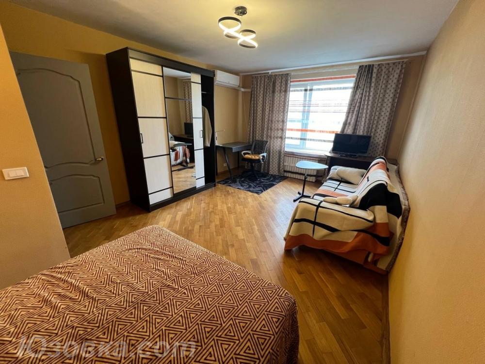 1-комн. квартира, 35м², с мебелью, 1/1 эт.
