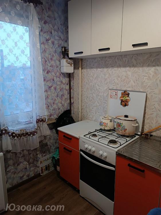 3-комн. квартира, 57 м², вторичка, 3/5 эт.