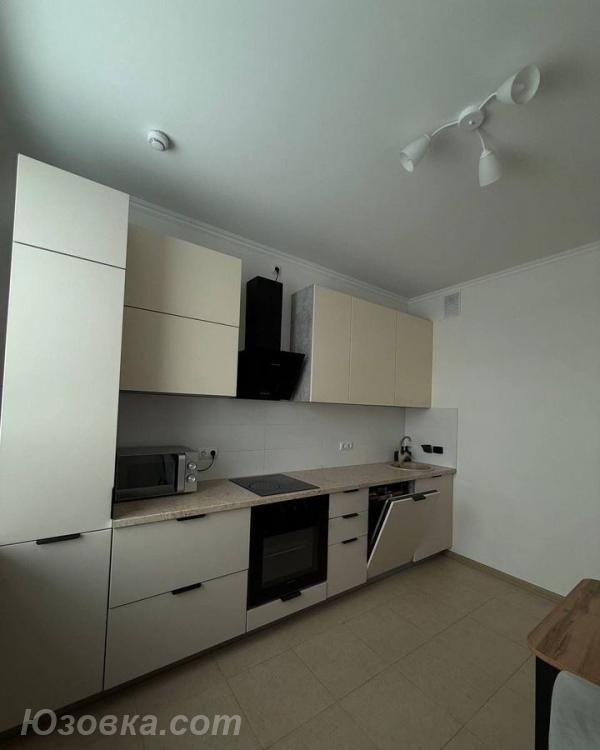 2-комн. квартира, 34м², с мебелью, 2/5 эт., ДОНЕЦК