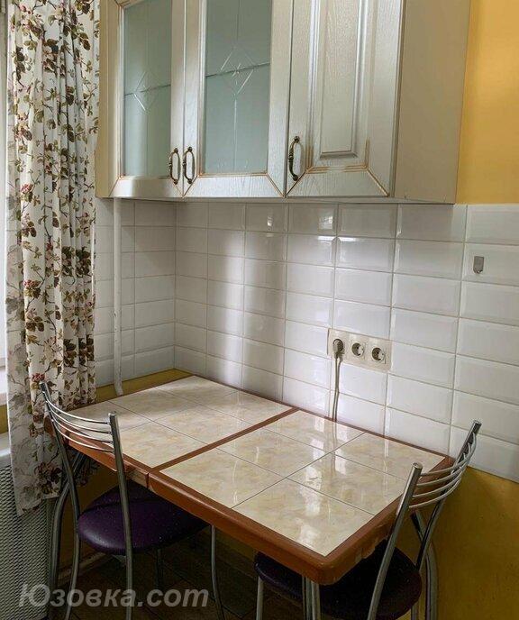 3-комн. квартира, 60м², с мебелью, 1/5 эт., ДОНЕЦК