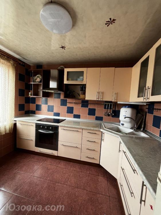 3-комн. квартира, 70 м², вторичка, 8/9 эт.
