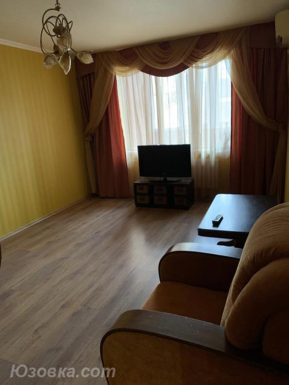 2-комн. квартира, 48м², с мебелью, 3/5 эт., ДОНЕЦК
